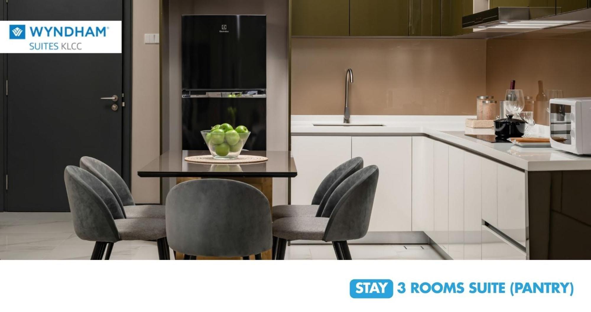 Wyndham Suites Klcc Kuala Lumpur Zewnętrze zdjęcie 3 Rooms Suite