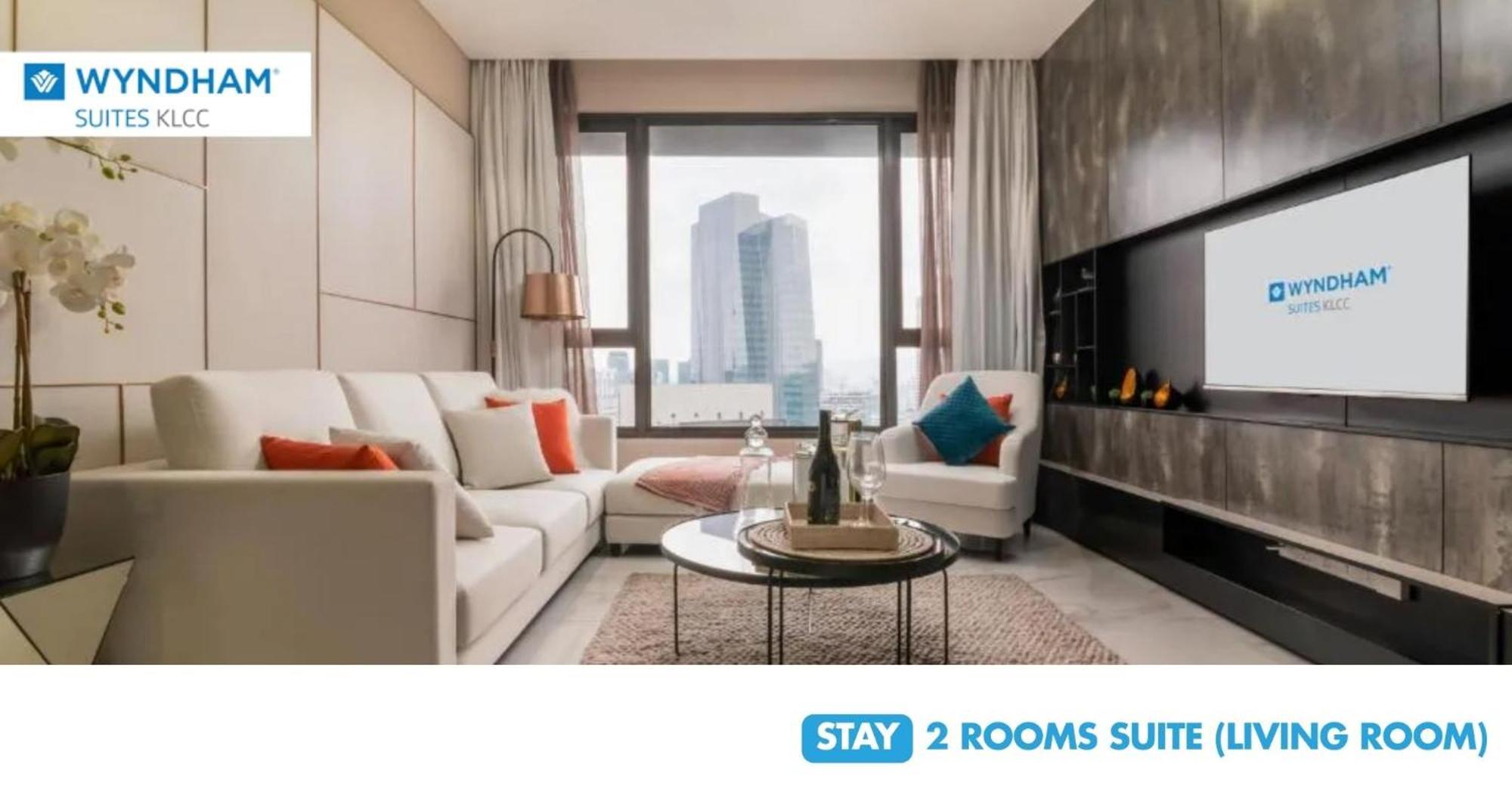 Wyndham Suites Klcc Kuala Lumpur Zewnętrze zdjęcie 2 Rooms Suite Living Room